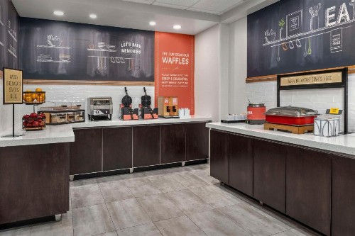 Hampton Inn Birmingham I-65/Lakeshore Drive - image 9