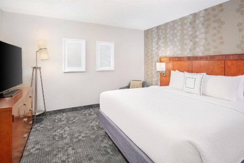 Courtyard by Marriott Birmingham Homewood - image 7