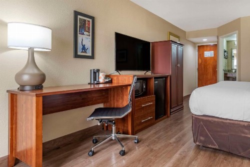 Comfort Inn Birmingham Homewood - image 18