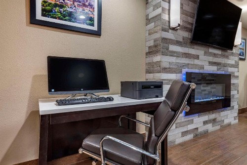 Comfort Inn Birmingham Homewood - image 26