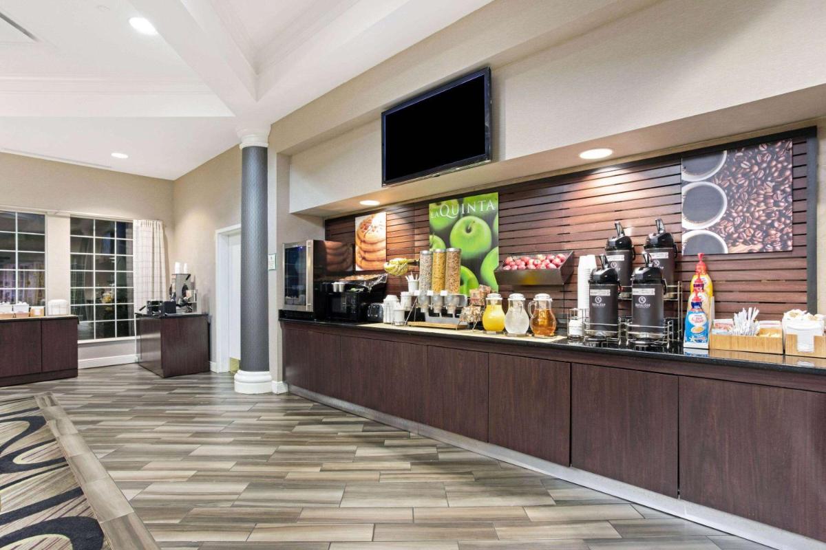 La Quinta by Wyndham Birmingham Homewood - main image