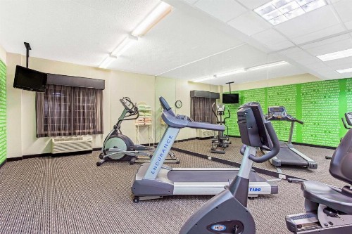 La Quinta by Wyndham Birmingham Homewood - image 11