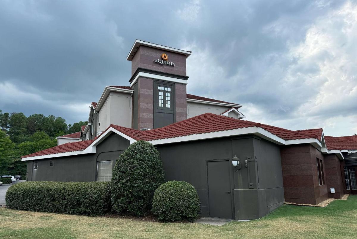La Quinta by Wyndham Birmingham Homewood - image 2