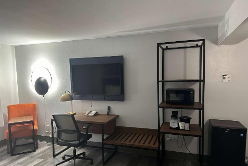 La Quinta by Wyndham Birmingham Homewood - image 25