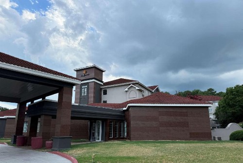 La Quinta by Wyndham Birmingham Homewood - image 3