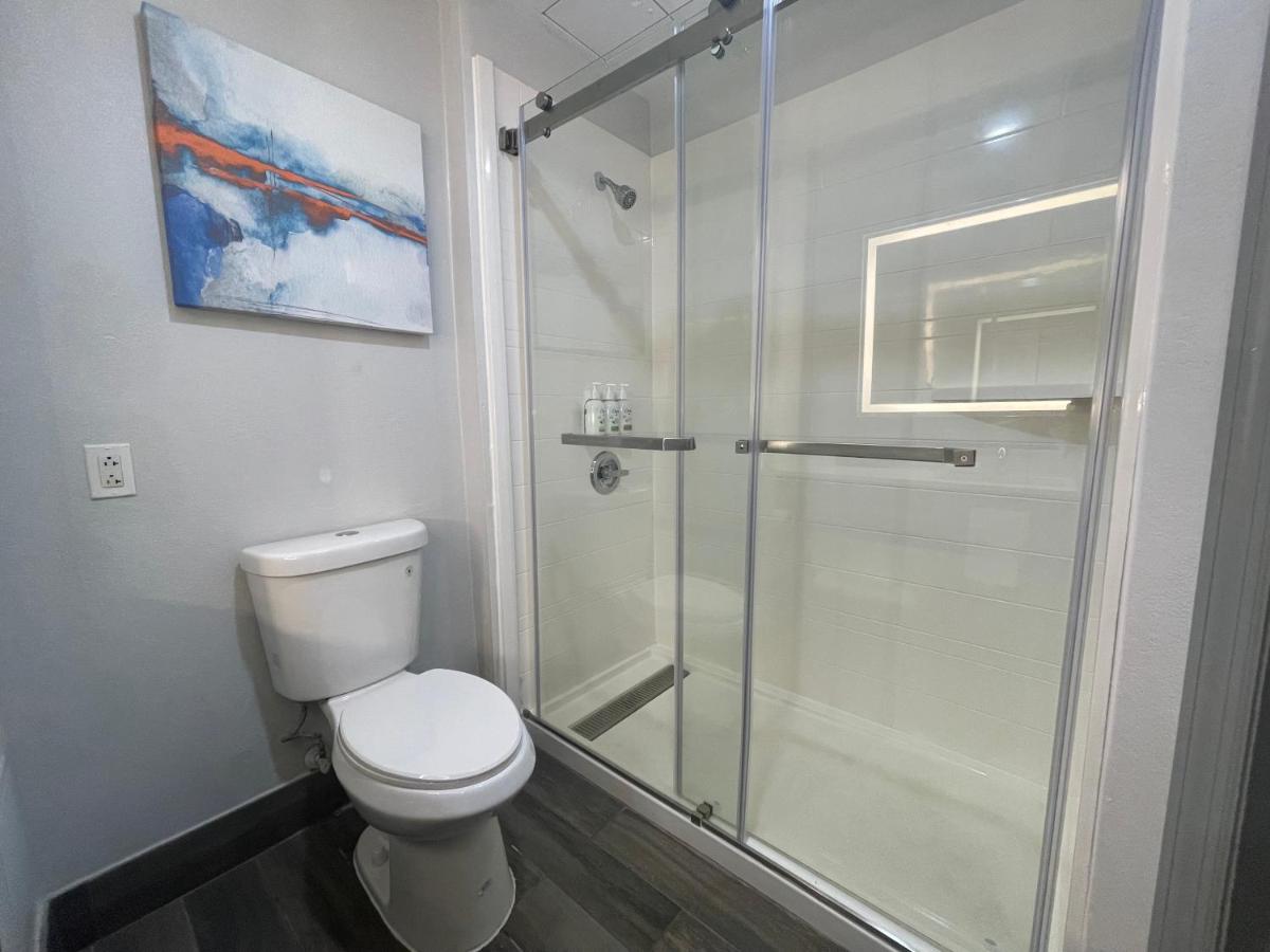 La Quinta by Wyndham Birmingham Homewood - image 4