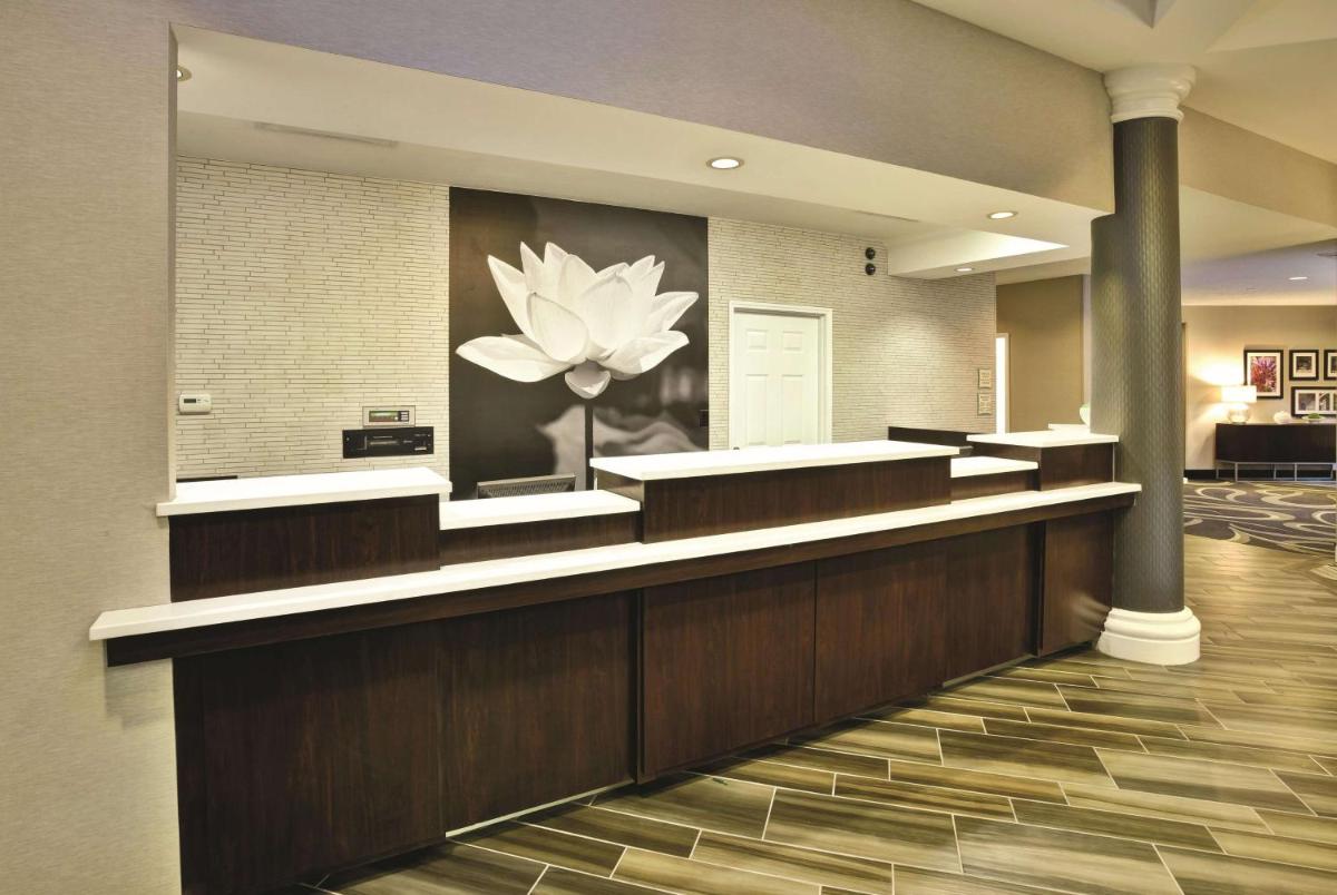 La Quinta by Wyndham Birmingham Homewood - image 5