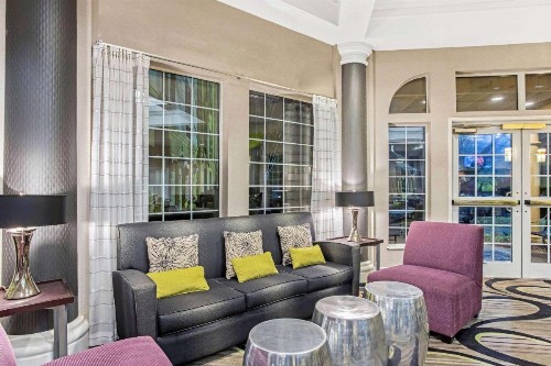 La Quinta by Wyndham Birmingham Homewood - image 8