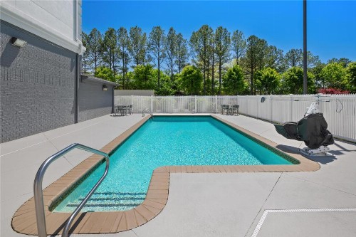 Country Inn & Suites by Radisson Homewood AL - image 11