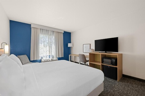 Country Inn & Suites by Radisson Homewood AL - image 39
