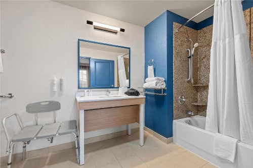 Country Inn & Suites by Radisson Homewood AL - image 44