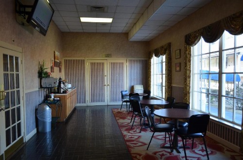 Travel Inn - image 9