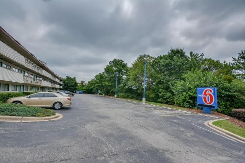 Motel 6-Birmingham AL - image 15
