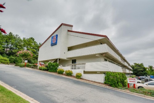 Motel 6-Birmingham AL - image 17