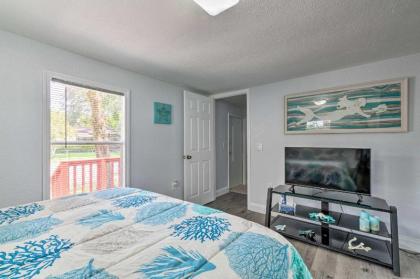 Riverfront Homosassa Home with Boat Slip and 4 Kayaks