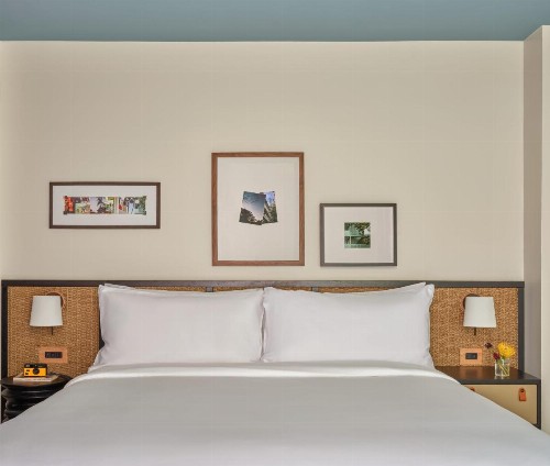 Pearl Hotel Waikiki - image 45