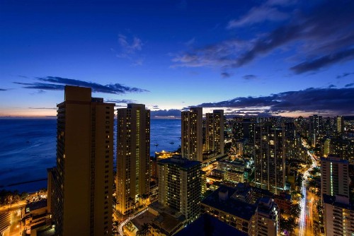 Hilton Waikiki Beach Hotel - image 11