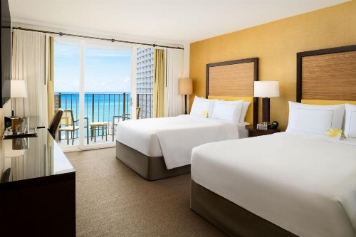 Hilton Waikiki Beach Hotel - image 12