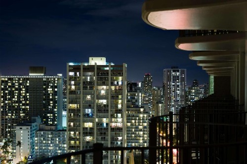 Hilton Waikiki Beach Hotel - image 32
