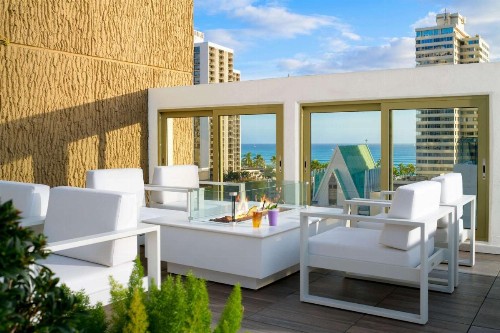 Hilton Waikiki Beach Hotel - image 35