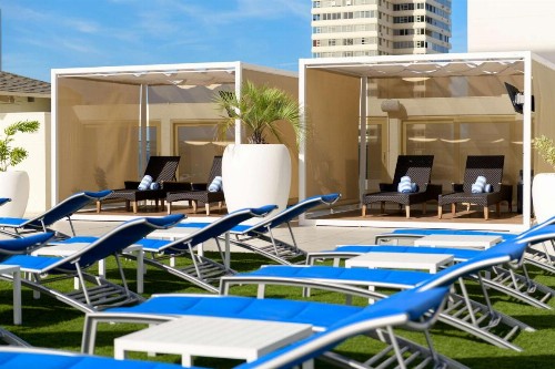 Hilton Waikiki Beach Hotel - image 36