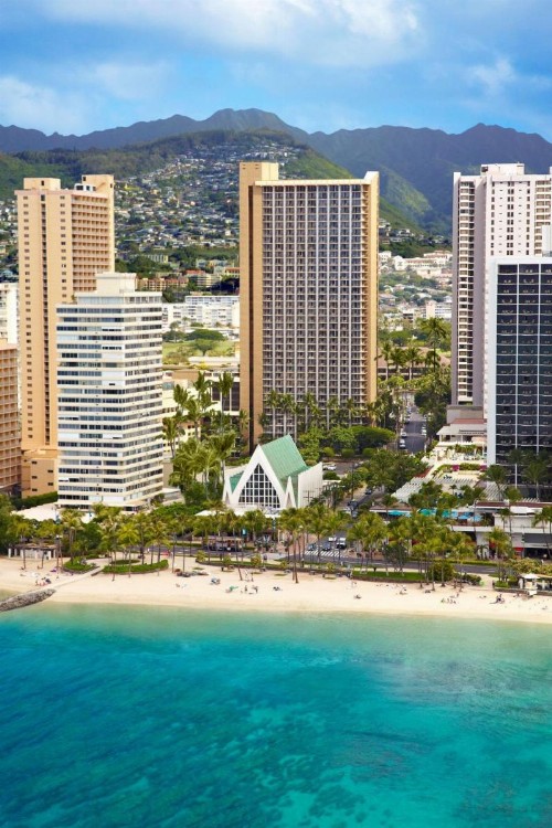 Hilton Waikiki Beach Hotel - image 44
