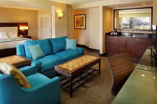 DoubleTree by Hilton Alana - Waikiki Beach - image 12