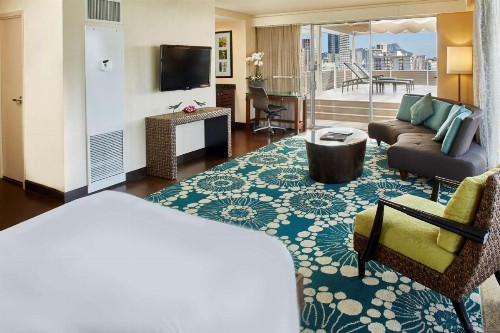 DoubleTree by Hilton Alana - Waikiki Beach - image 31