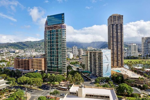 DoubleTree by Hilton Alana - Waikiki Beach - image 42