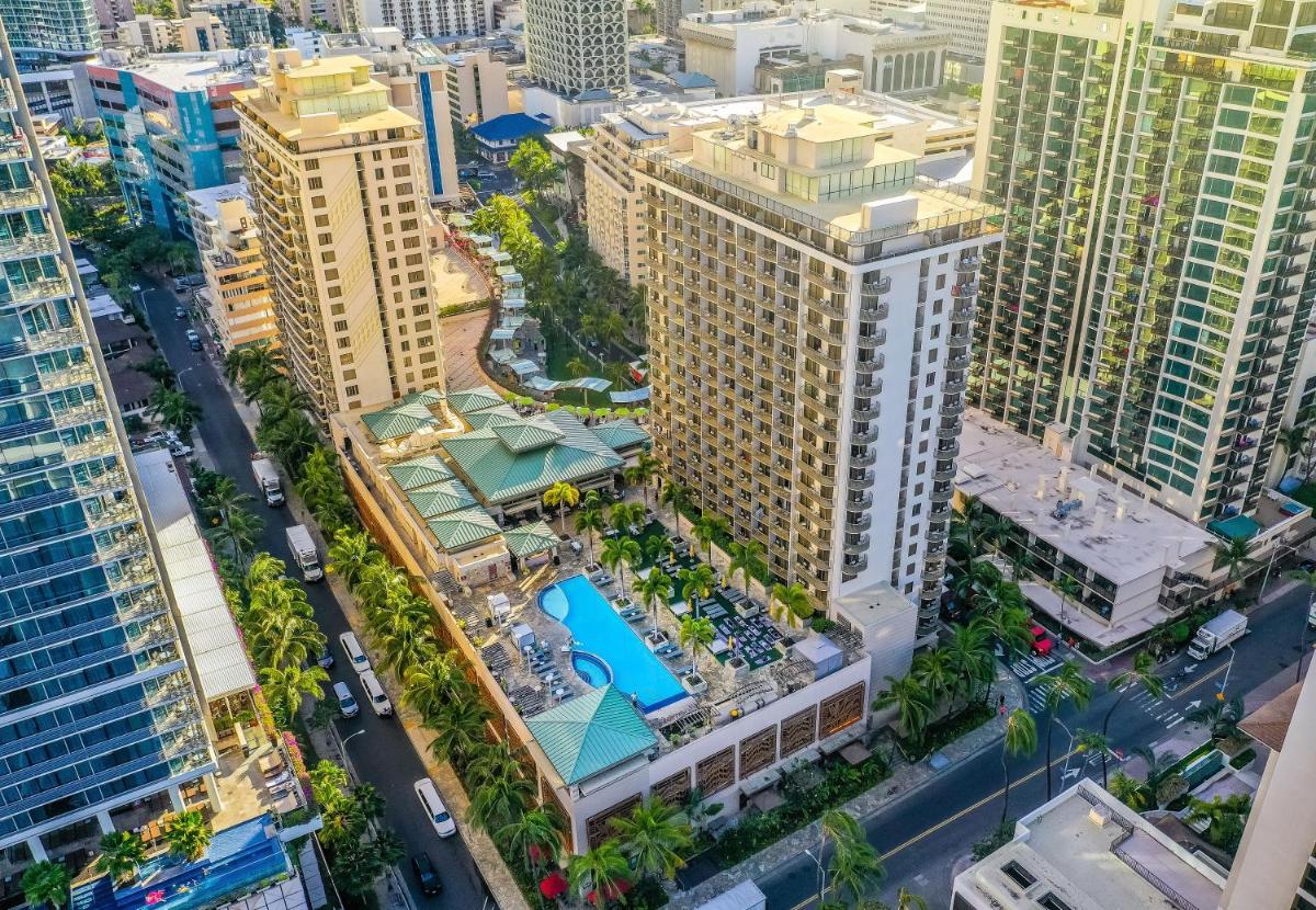 Embassy Suites by Hilton Waikiki Beach Walk - main image