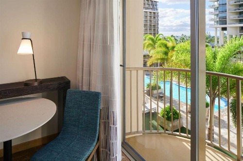 Embassy Suites by Hilton Waikiki Beach Walk - image 30