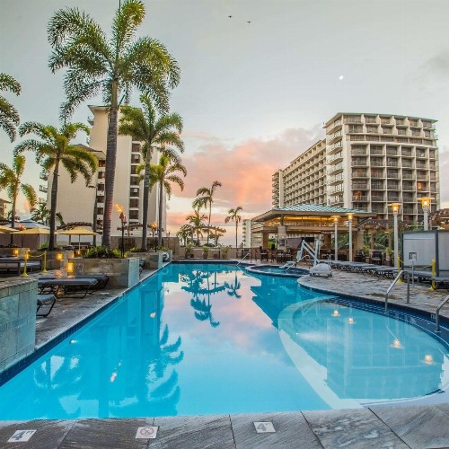 Embassy Suites by Hilton Waikiki Beach Walk - image 38