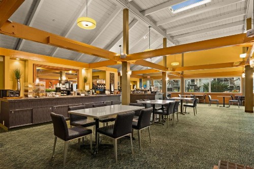 Best Western The Plaza Hotel - Free Breakfast - image 11