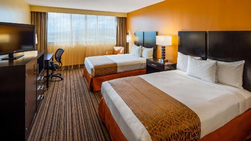 Best Western The Plaza Hotel - Free Breakfast - image 18