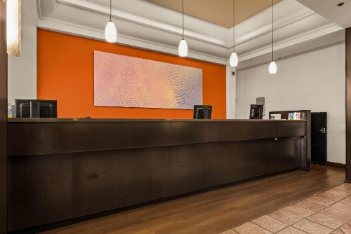 Best Western The Plaza Hotel - Free Breakfast - image 23
