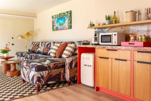 Waikiki Sand Villa Hotel - image 6
