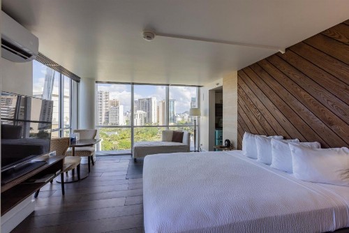 Hotel LaCroix Waikiki - image 48