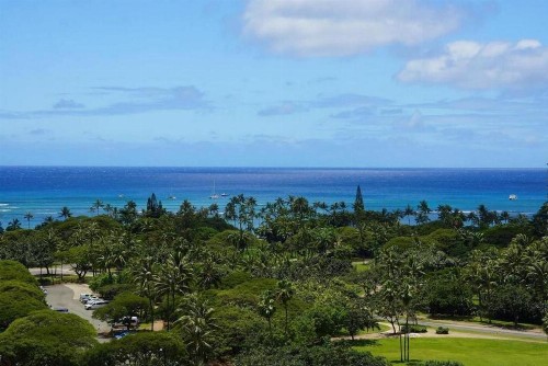 Hotel LaCroix Waikiki - image 7
