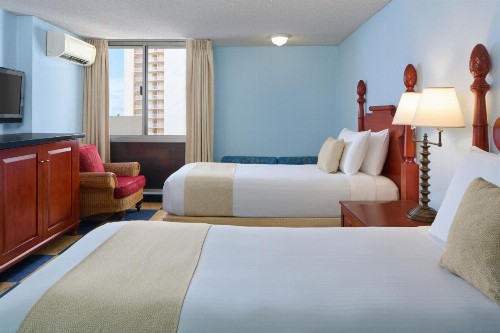 Ewa Hotel Waikiki - image 15