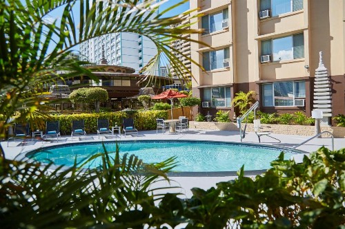 Pagoda Hotel - image 25