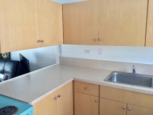 Holiday Surf Hotel (with full kitchen) - image 20