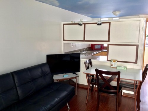 Holiday Surf Hotel (with full kitchen) - image 42