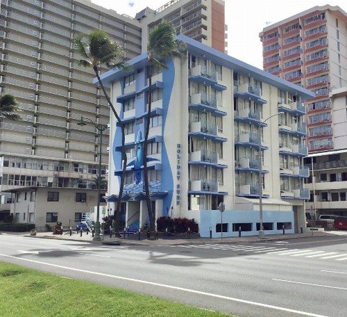 Holiday Surf Hotel (with full kitchen) - image 7