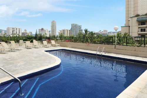 Aqua Palms Waikiki - image 24