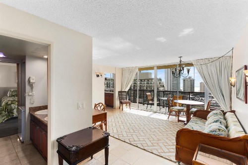 Waikiki Beach Condominiums - image 3