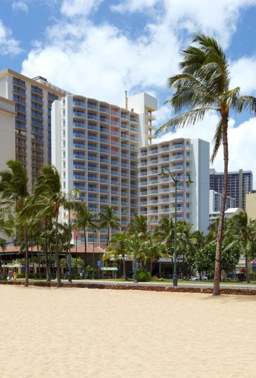 Park Shore Waikiki - image 7