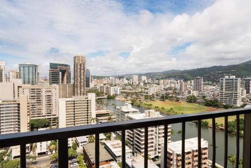 Wyndham Vacation Resorts Royal Garden at Waikiki - image 8