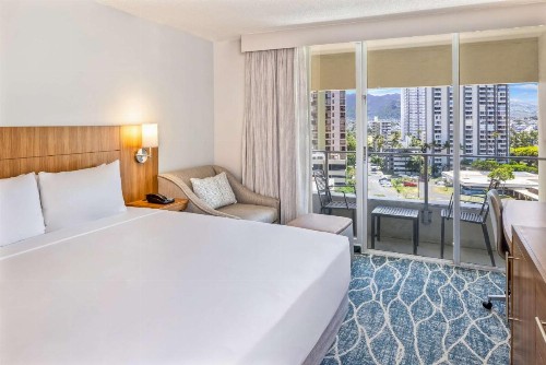 Hyatt Place Waikiki Beach - image 11