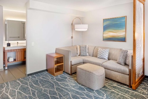 Hyatt Place Waikiki Beach - image 39