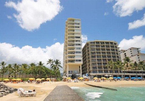 Castle Waikiki Shore Beachfront Condominiums - image 33